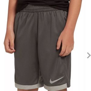 Nike Boys' Trophy Training Shorts NWT Size Large Grey
